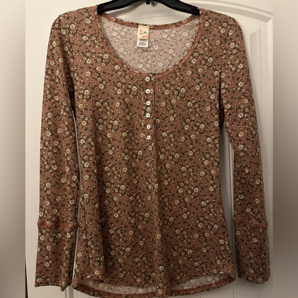 Floral Henley